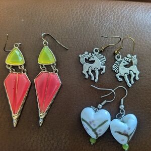 3 pairs of dangling earrings (hearts, horses, geometric)